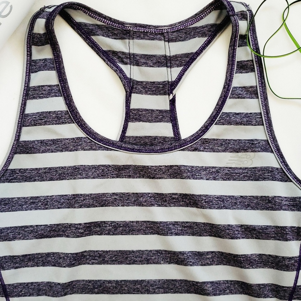 New Balance Racerback Workout Tank - Small - Picture 2 of 3